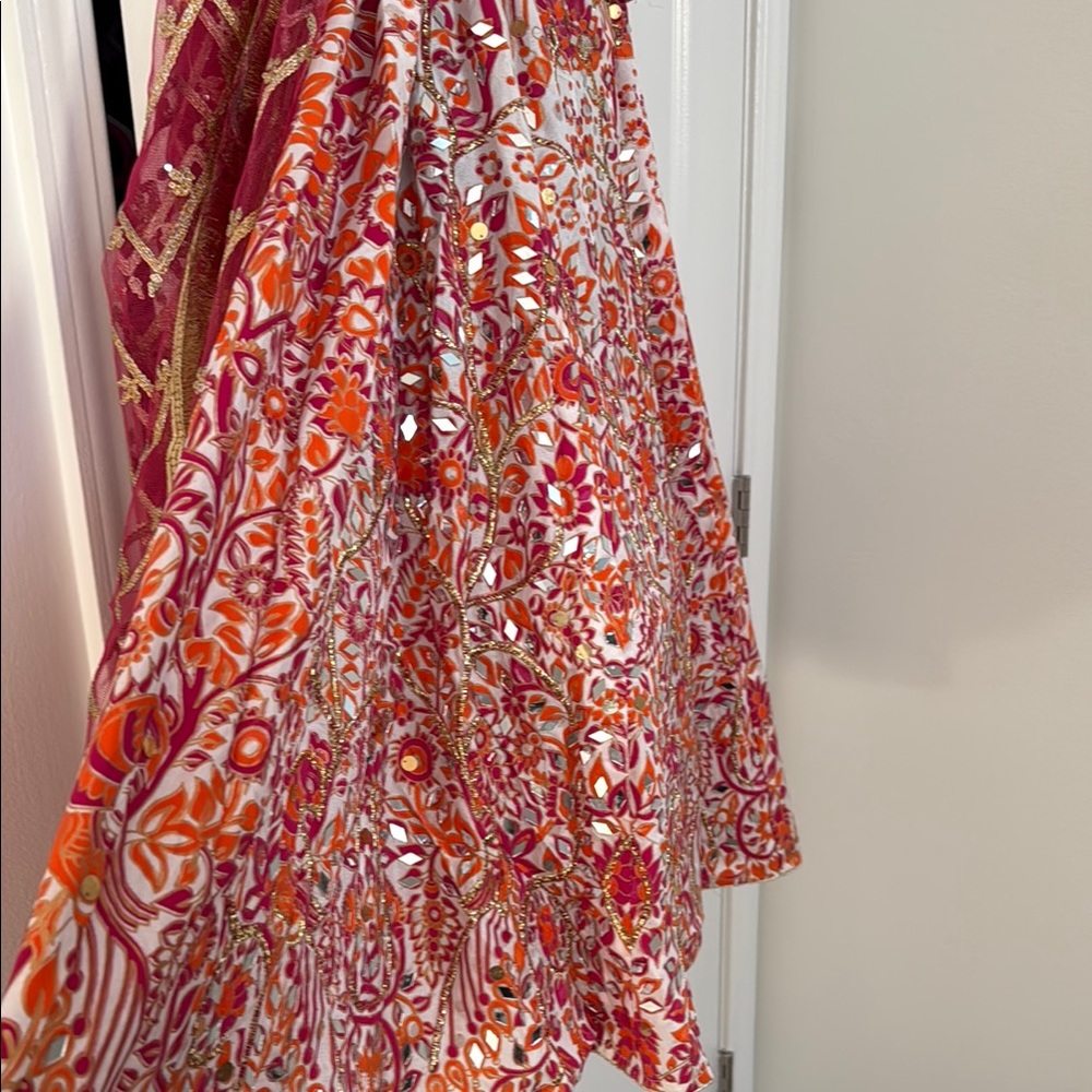 Floral and mirror Lahenga - Picture 4 of 8